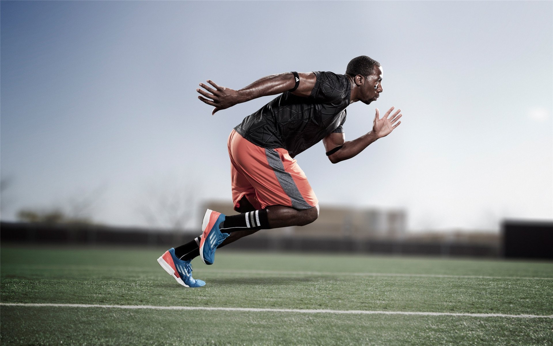 终场“绝杀夜”，“冠军归属”瞬间点燃全场，终极绝杀