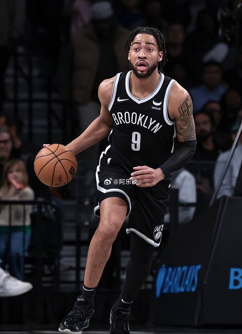 篮网重建!西蒙斯+首轮签换全明星内线 篮网重建!西蒙斯+首轮签换全明星内线