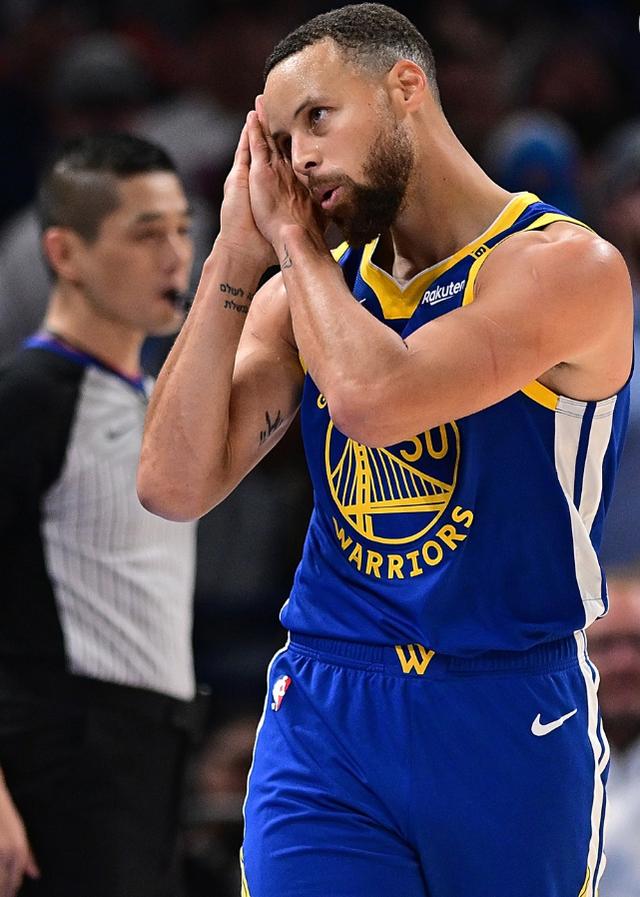 开云体育注册-关于库里三分神迹再添一笔：单场11记的信息