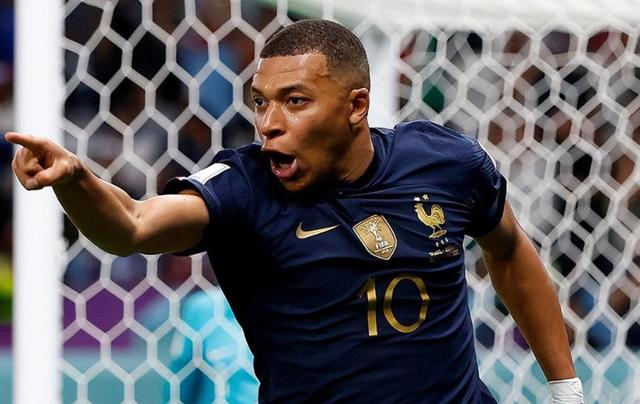 开云体育-姆巴佩：新时代的足坛王者？ 