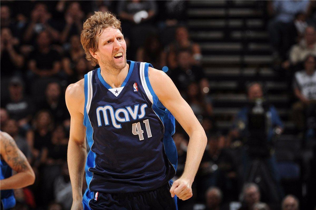 开云体育网站-包含诺维茨基雕像揭幕，独行侠永久致敬传奇的词条