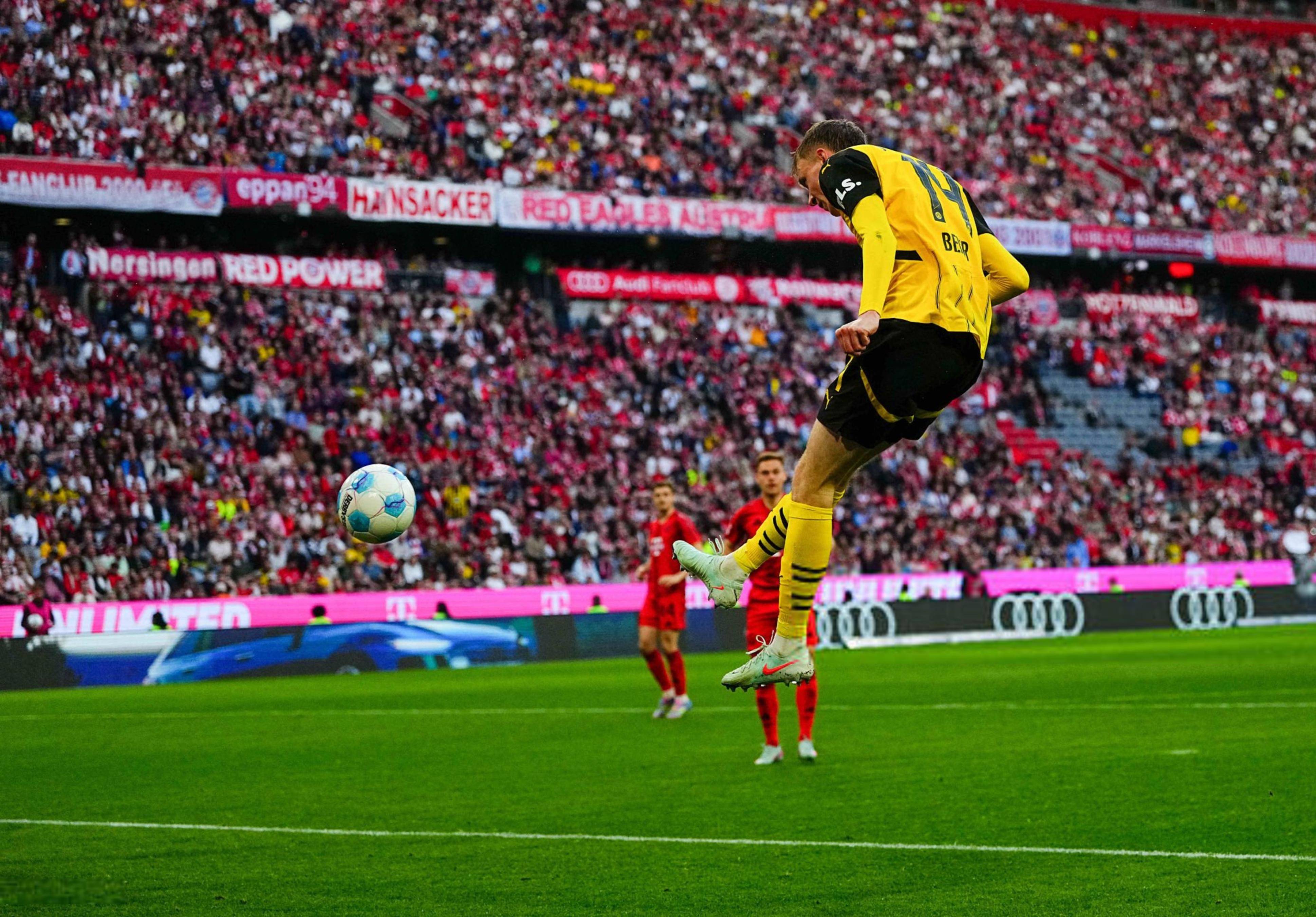 开云体育-拜仁射手榜更新，凯恩or穆勒？ 