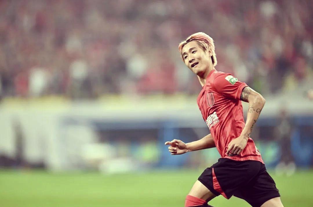 开云体育网站入口-韦世豪接班人？某新星单场2球引豪门关注的简单介绍